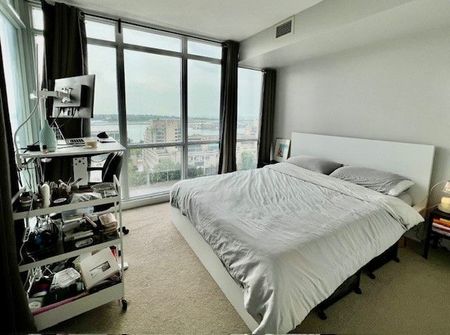 For Lease - 11 Brunel Court Unit# 1810, Toronto, Ontario - Photo 2