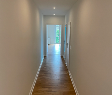 Möblierte 2-Zimmer-Wohnung mit Balkon in der Bonner Südstadt zu v - Foto 1