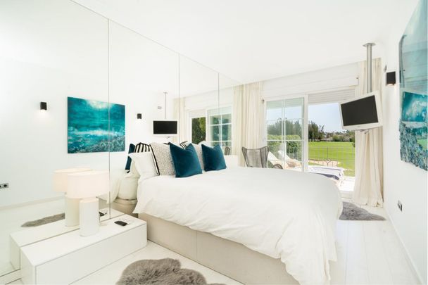 Guadalmina Alta, San Pedro de Alcantara, Canary Islands 29670 - Photo 1