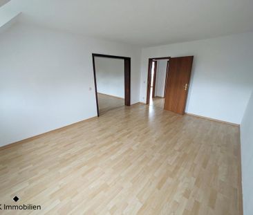 ++ auf Wunsch Einbauküche !! schöne, gemütliche 3-Raum Wohnung mit ... - Foto 1
