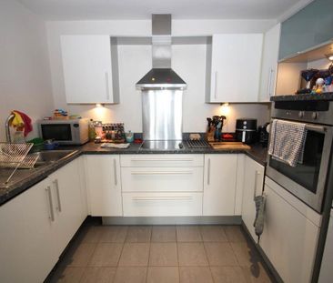 2 bedroom apartment to rent - Photo 6