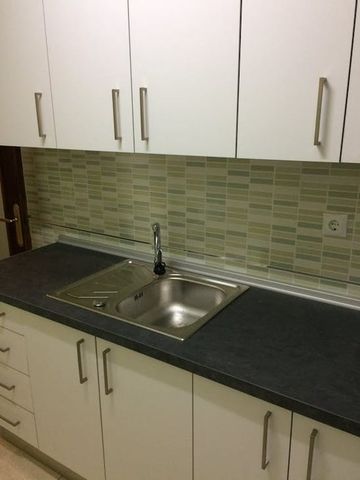 Carrer Germans Villalonga, Valencia, Valencian Community 46020 - Photo 4