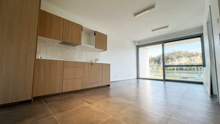 Appartement te huur - Photo 2