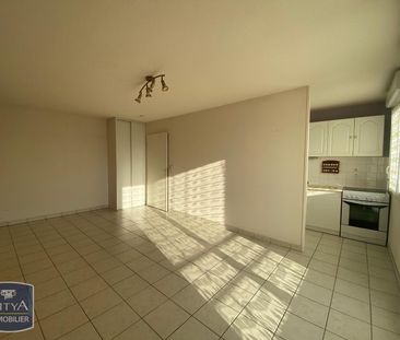 Location Appartement 2 pièces 43m² ELBEUF 76500 - Photo 3