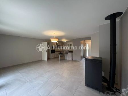 Location Maison 6 pièces 96 m2 à Saint-Astier - Photo 2