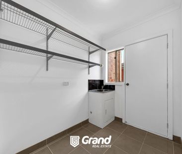 Stylish & Spacious Corner-Block Home with Exceptional Features - Photo 6