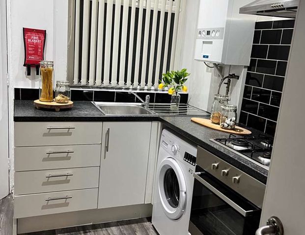 Langdale Road Room 1 - Photo 1