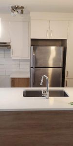 GRAND 3 ½ À LOUER DANS UN IMMEUBLE RECENT – DISPONIBLE 1ER DECEMBRE. - Photo 4