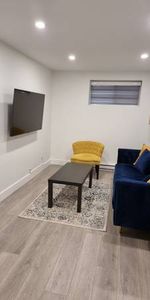 2 bedroom basement 950sqft - Photo 4