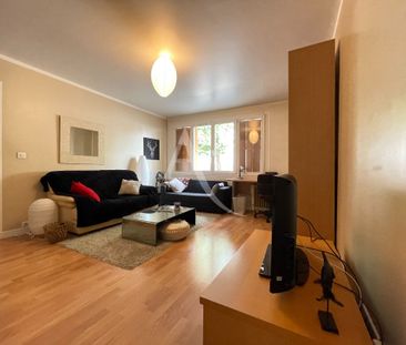 Location Appartement 2 pièces 53m² - Photo 2