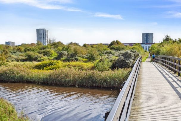 Nyopført 2-værelses penthouse lejlighed med stor tagterrasse - Photo 1