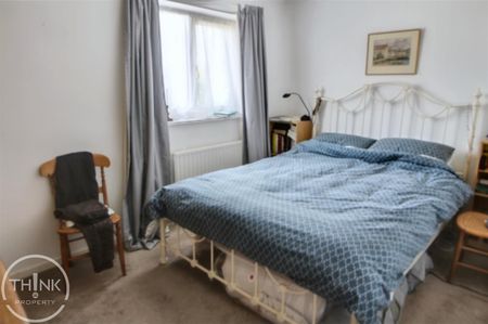 2 Bedroom House to let - Photo 4