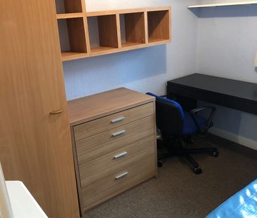 4 Bed Terraced House, Albany Road, L7 - Photo 5