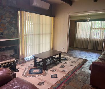 Quirky Home with lots to offer in Elizabeth North - Photo 2