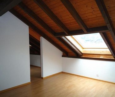 Grosszügige 5.5-Zimmer-Wohnung in Worben - Photo 4