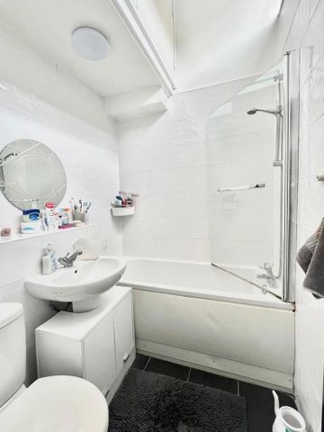 4 bedroom house share to rent - Photo 3