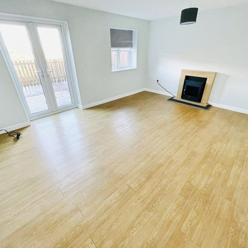 Oak Road, Blaina, ABERTILLERY - Photo 1