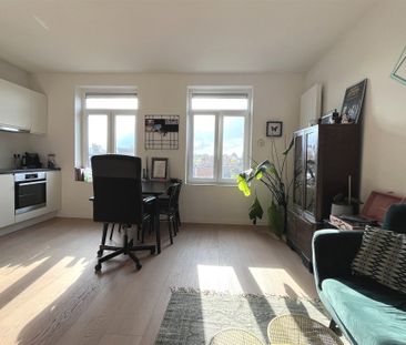 Gemeubeld appartement gelegen op de bovenste verdieping - Photo 6
