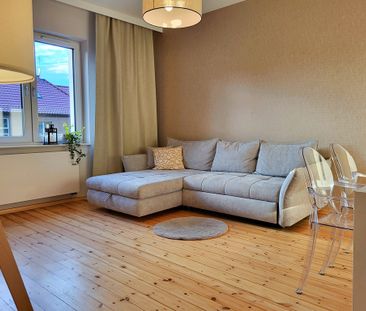 Piękne 3 pokoje z ogródkiem i balkonem na wynajem - Zdjęcie 4