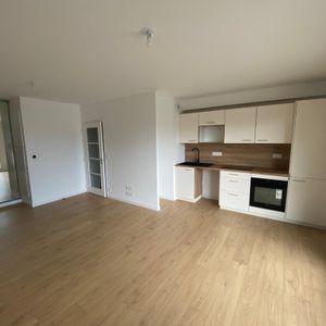 Appartement T2 à louer Cesson Sevigne - 43 m² - Photo 2