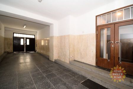 Pronájem bytu 3+1 129 m², Chrudimská 2364, Praha - Fotografie 3