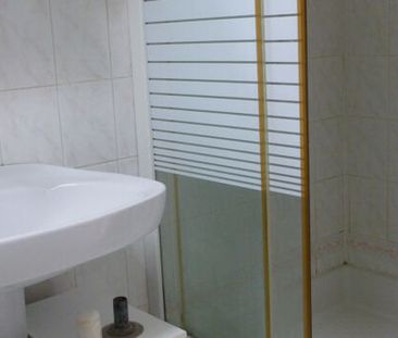 Appartement 2 pièces 23m2 REIMS 450 euros - Photo 5