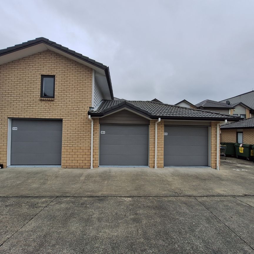 2 Bedroom Townhouse with Separate garage - Photo 1