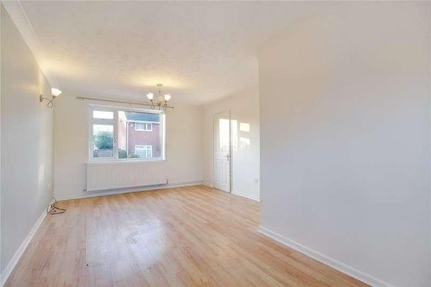 Yesmere, Mulbarton, Norwich, Norfolk, NR14 - Photo 1