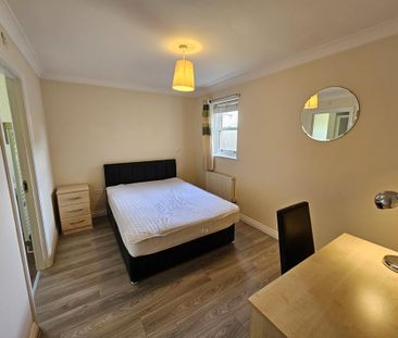 2 bedroom apartment to rent - Photo 4