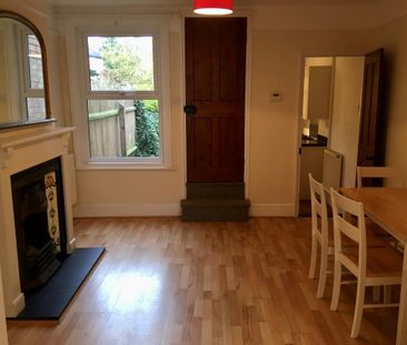 2 bedroom terraced house to rent - Photo 1