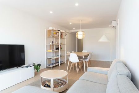 Avinguda del Cid, Valencia, Valencian Community 46018 - Photo 2