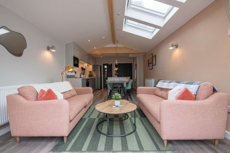 Our most recently refurbished house for six! - Photo 2