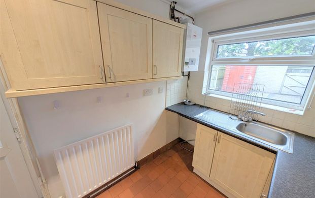 Newfield Street, - Photo 1