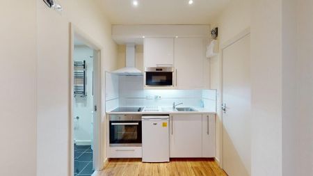 Studio to rent - Photo 4