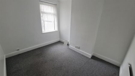 3 Bed House To Let On Clarence Embankment, Cardiff - Photo 3