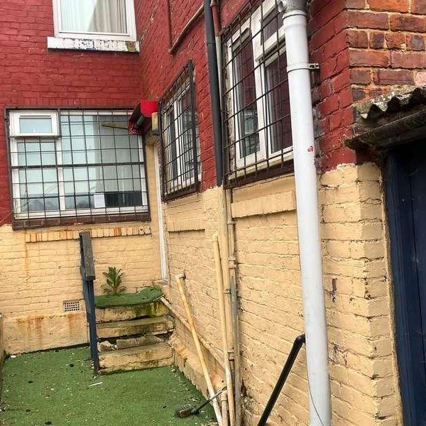 Flat B, Spencer Street, Bishop Auckland, DL14 - Photo 1