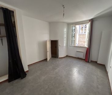 SOMMIERES CENTRE PIETONS - Loft de 78.48m² au 2ème étage - Photo 5