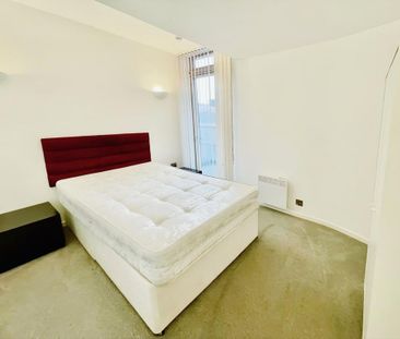 2 bedroom flat to rent - Photo 6