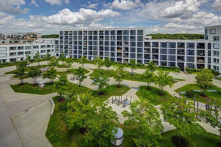 Modern möblierte Neubauwohnung mit Loggia - Photo 3