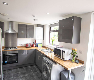 Executive Double with En Suite 💚 Room 5 - Executive Double Ensuite - Photo 6