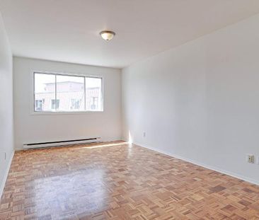 2 CH - 1 SDB - Saint-Eustache - $1,400 /mo - Photo 3