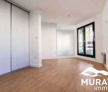 Location Appartement 1 pièce 32m² CHAMALIERES 63400 - Photo 2