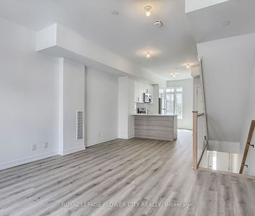 For Lease - 98 Bartley Drive, Toronto, Ontario - Photo 4