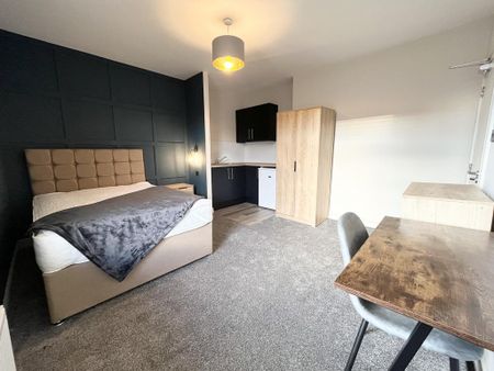 Studio to rent - Photo 2