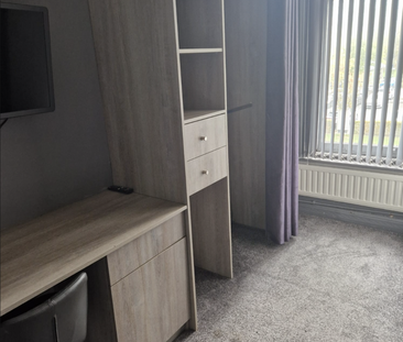 1 bedroom house to rent - Photo 2
