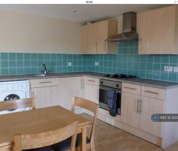 1 bedroom in a flat share to rent - Photo 4