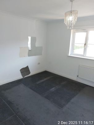 3 bedroom terraced house to rent - Photo 1