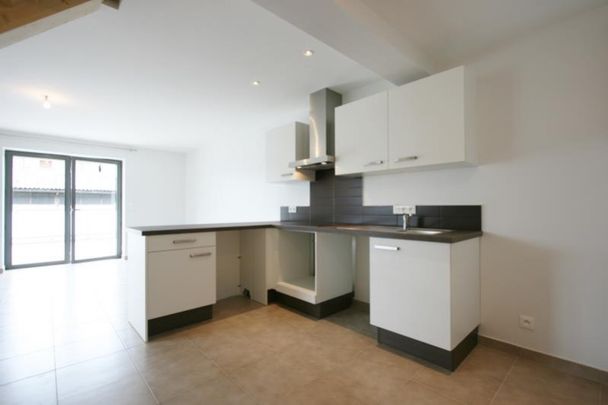 Location Appartement 3 pièces 74m² PRINGY 74370 - Photo 1