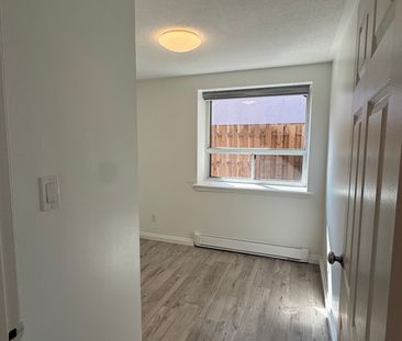 For Lease - 158 Main Street Unit# 105, Toronto, Ontario - Photo 4