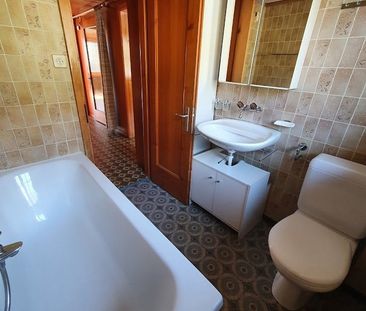 Zentral gelegene 3.5 Zi.- Wohnung mit Balkon zu vermieten - Photo 1